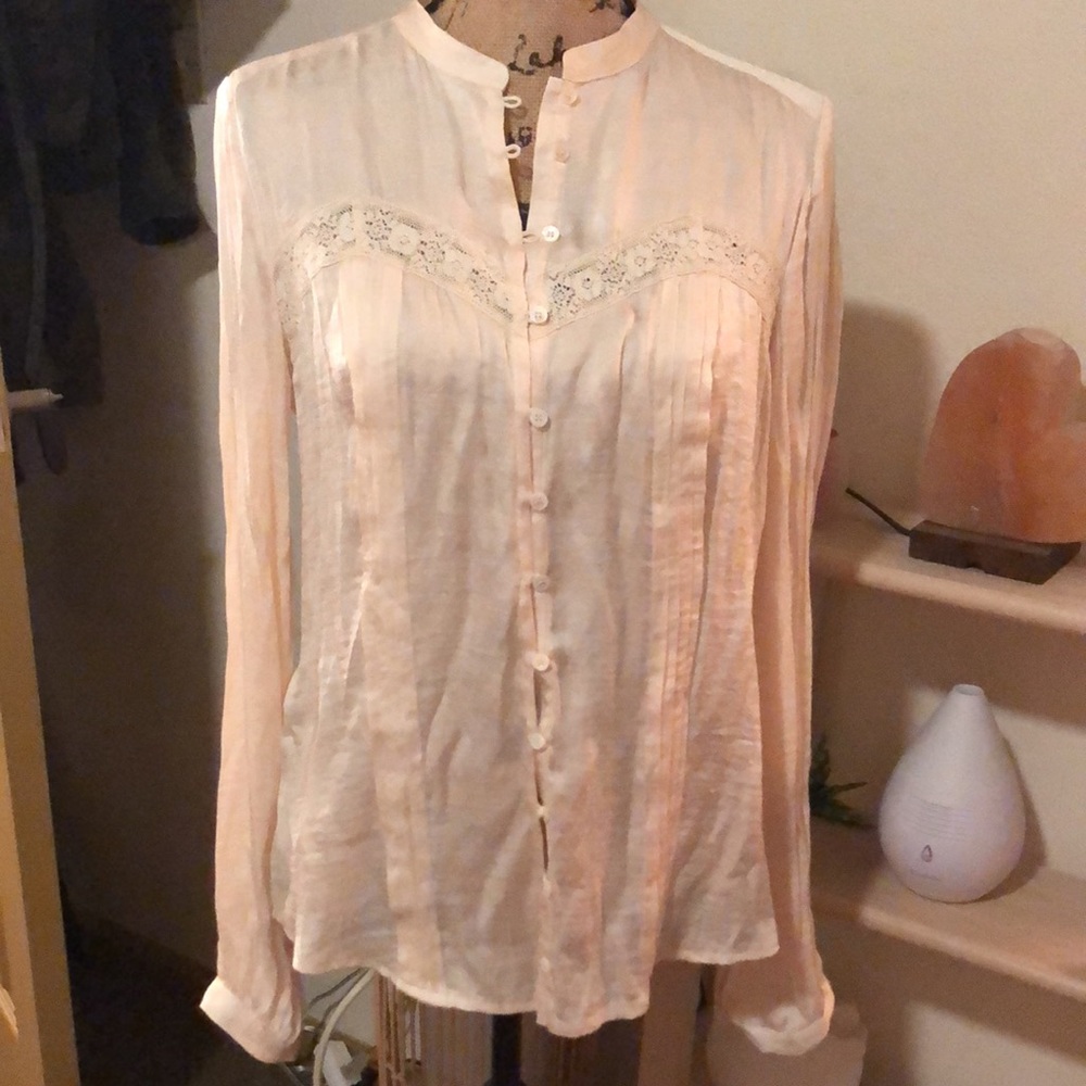 Mng by mango Victorian look button down feminine M